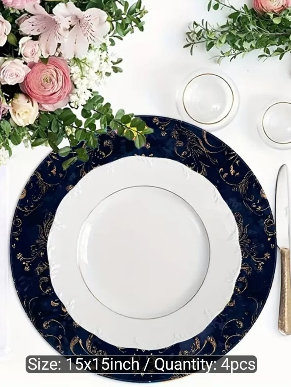 4 Piece Fleur De Lis Design Dinner Mats. 15 Inch